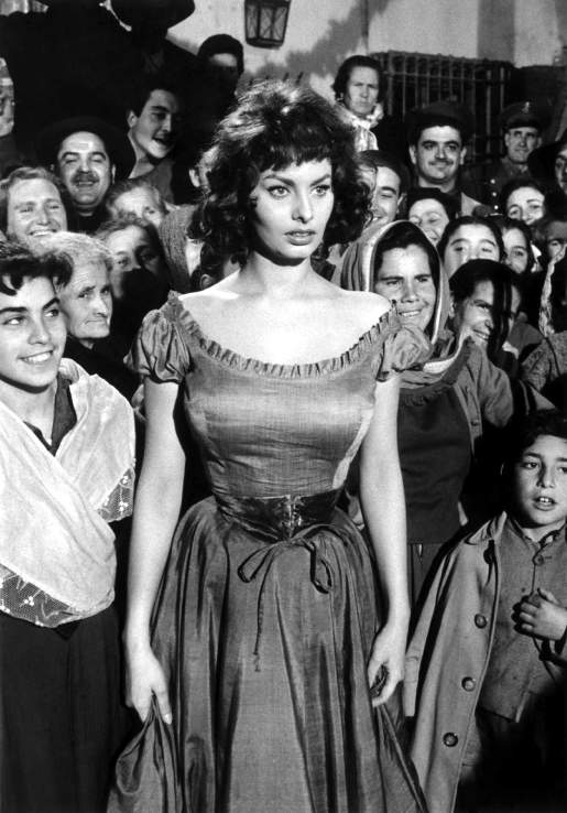    .  / Sophia Loren. Photo