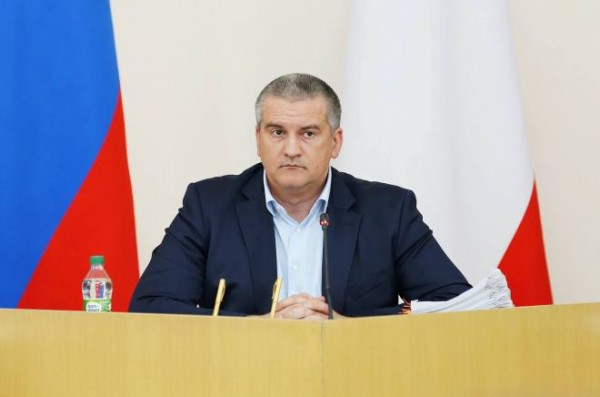 После трагедии в Кемерово Аксёнов поручил проверить торговые центры Крыма (СКРИН)
