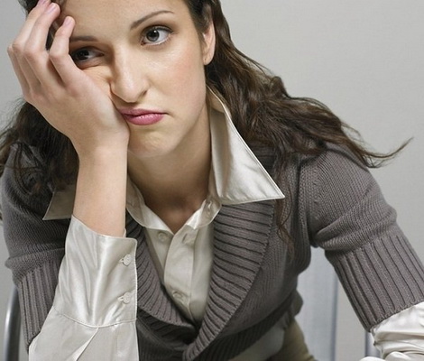 Расстроенная девушка Расстроенная девушка