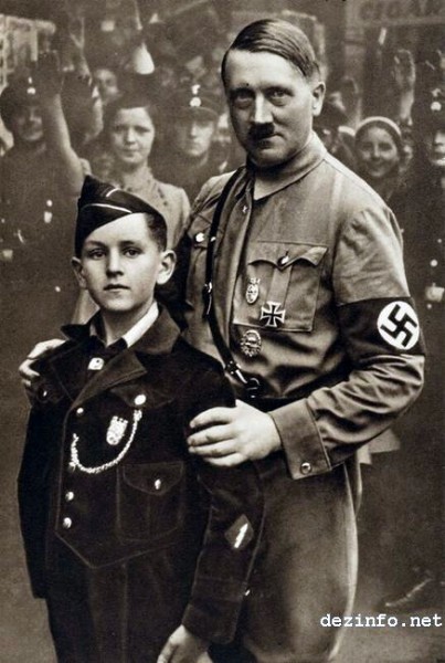 Гитлер Гитлер