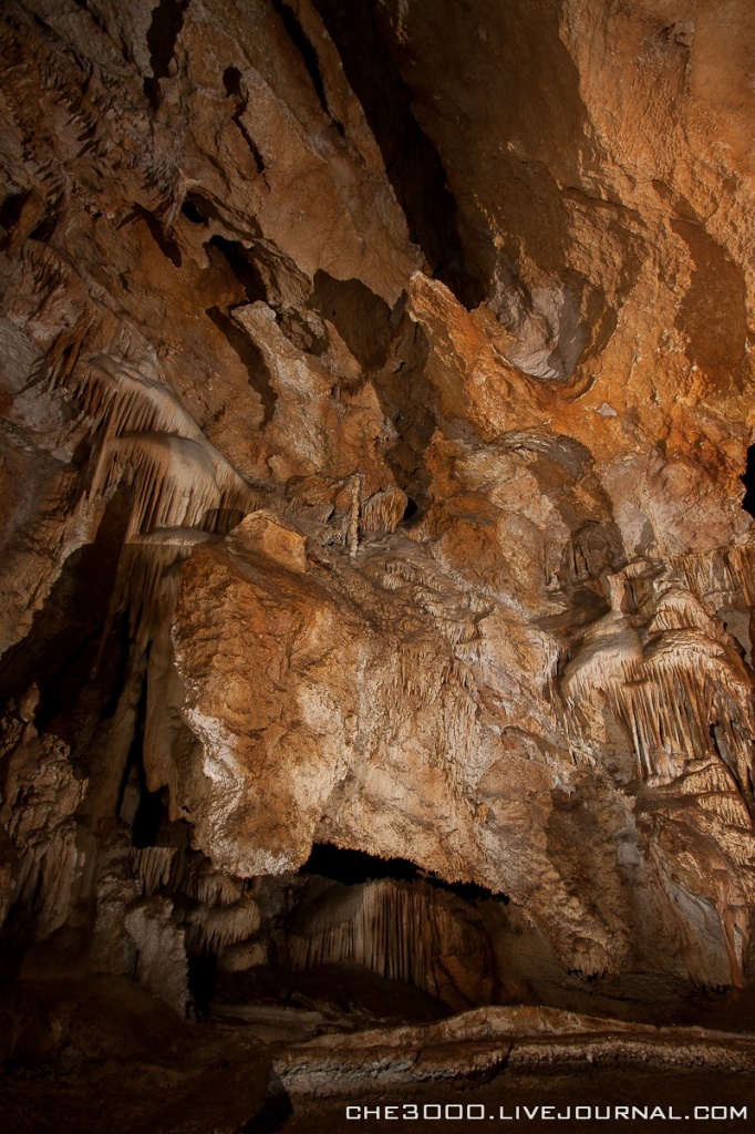 Corvo Cave - a caverna mais profunda do mundo Corvo Cave, Abkhazia, no mundo, caverna