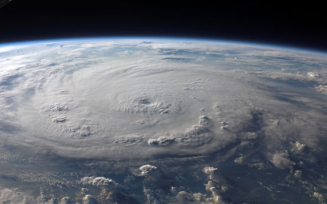 Самые впечатляющие ураганы в Солнечной системе