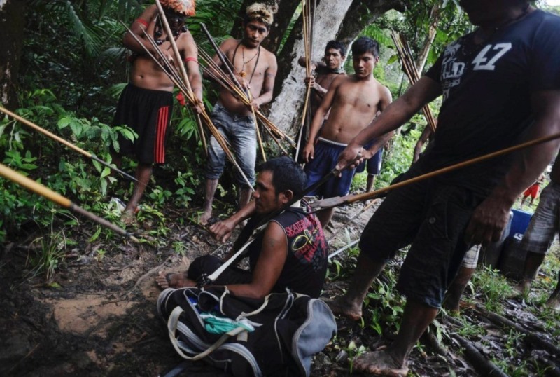 Kak rybachat i ohotjatsja indejcy Amazonii 11
