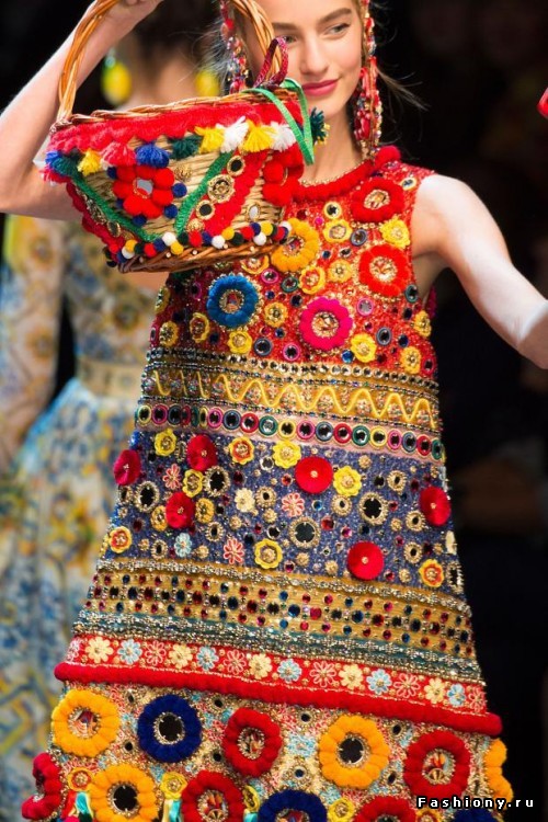 Dolce & Gabbana Весна-Лето 2016 - красота в деталях Dolce & Gabbana Весна-Лето 2016 - красота в деталях