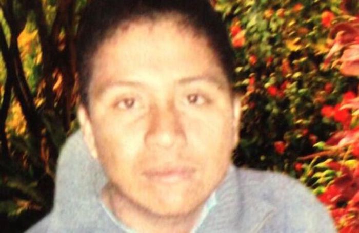 Удивительная история выживания в открытом океане (5 фото)