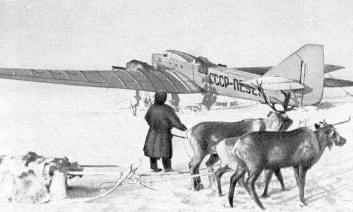 На заре полярной авиации