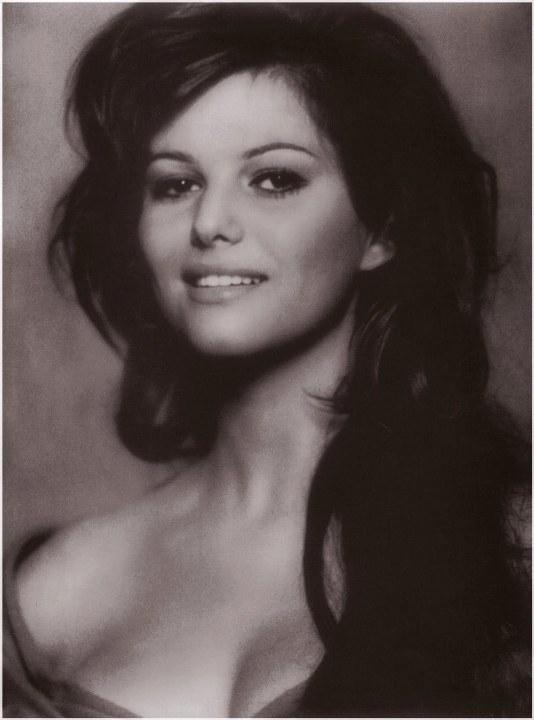    (Claudia Cardinale photo)