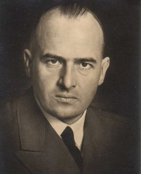 Ганс Михаэль Франк.jpg Ганс Михаэль Франк.jpg