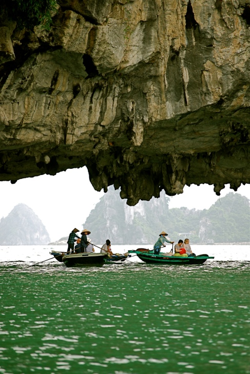 залив Халонг (Вьетнам). Фото / Ha Long Bay. Photo