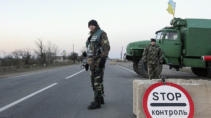 На пунктах пропуска Донбасса берут взятки, а сепаратисты легко проникают в Украину
