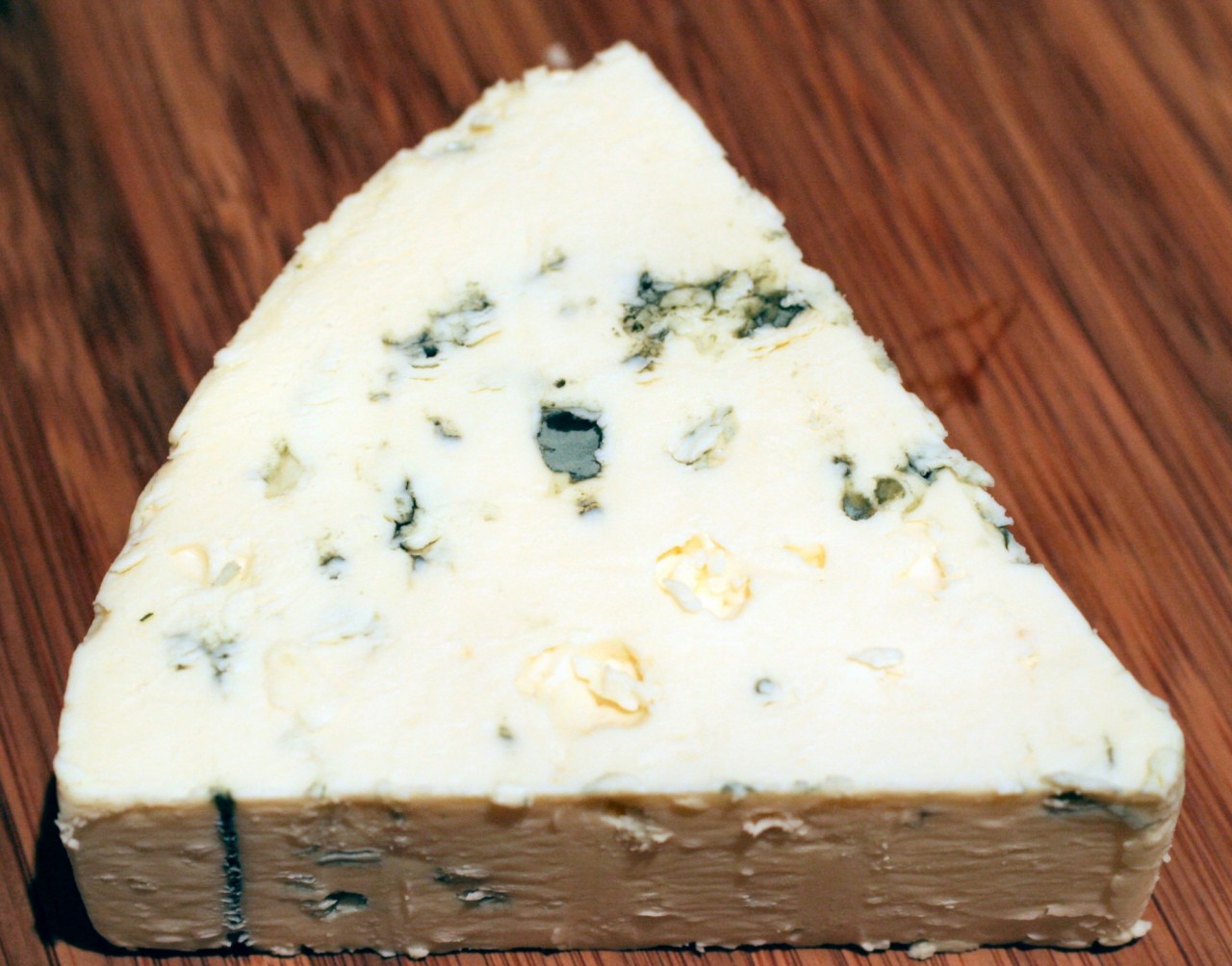 Рокфор(-Roquefort) - аристократ голубых кровей Рокфор(-Roquefort) - аристократ голубых кровей (39 фото)