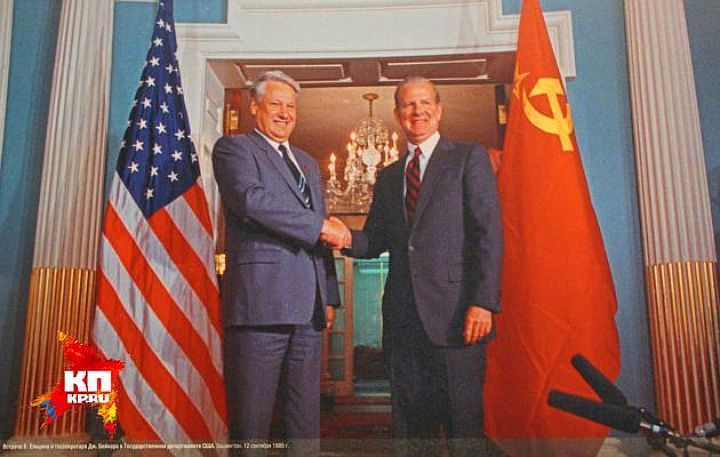 Встреча Бориса Ельцина и госсекретаря США Джеймса Бейкера в Вашингтоне в 1989-м году. Фото: Ельцин Центр