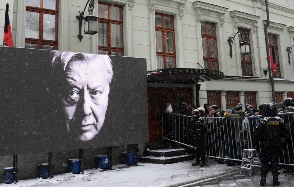 Олег Табаков до последнего призывал к единству славянских народов