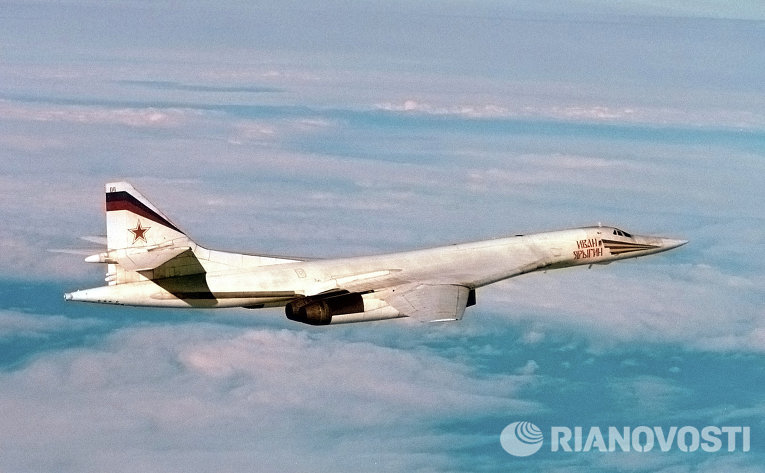 Минобороны: дальность полета Ту-160 увеличится на тысячу километров