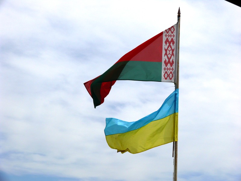 Украина Беларусь флаги