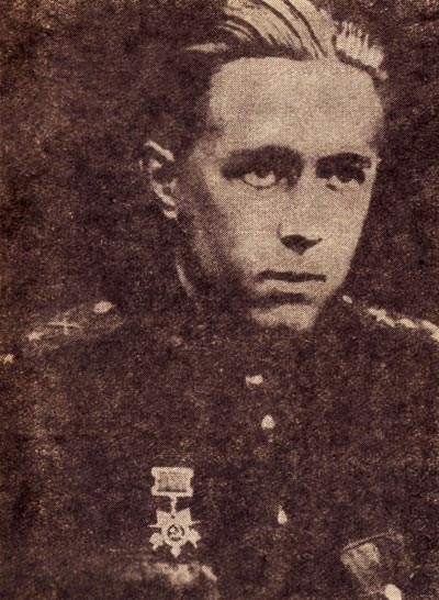 Старший лейтенант Солженицын, февраль 1944 года Старший лейтенант Солженицын, февраль 1944 года