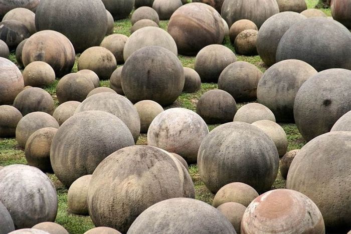 Гигантские каменные шары Коста-Рики артефакты, древность, загадка, интересное, история, находка