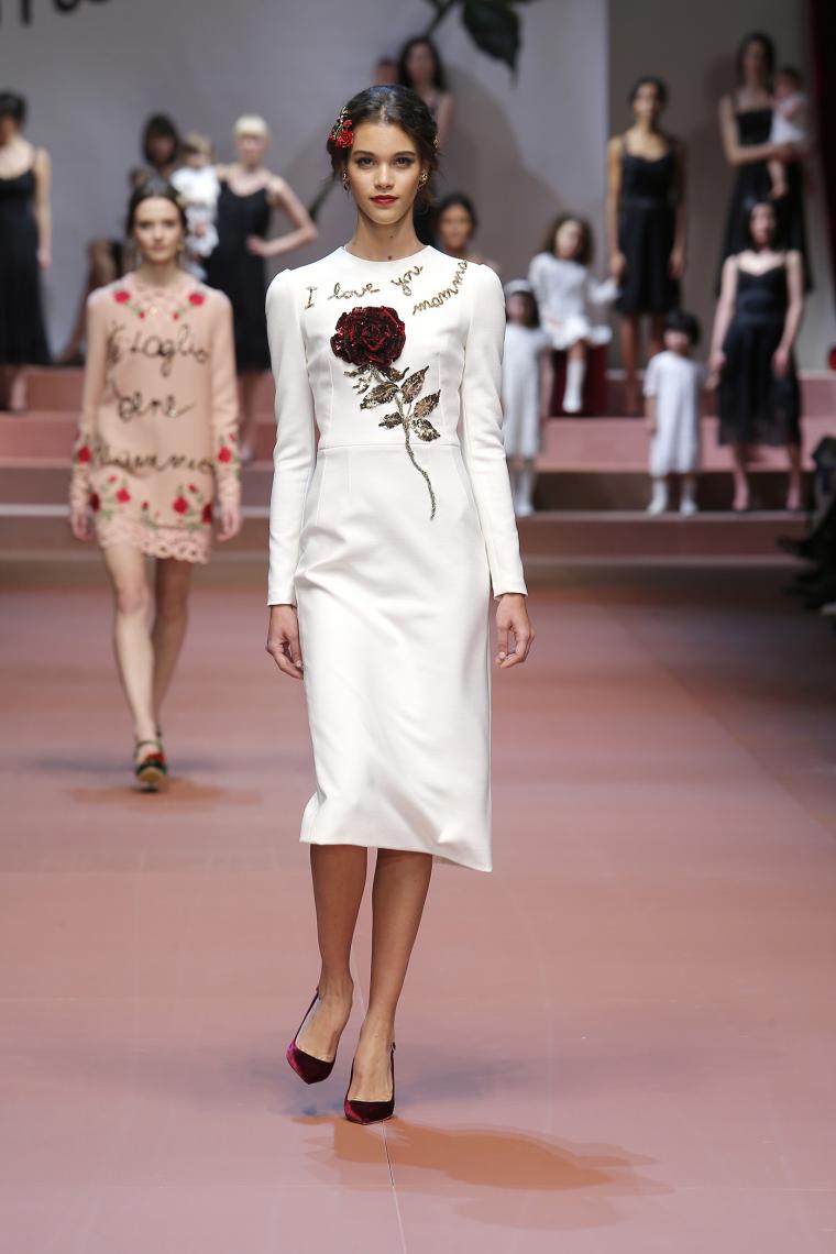 Dolce & Gabbana Осень-Зима 2015-2016. Нет слов, это просто надо видеть... Dolce & Gabbana Осень-Зима 2015-2016. Нет слов, это просто надо видеть...