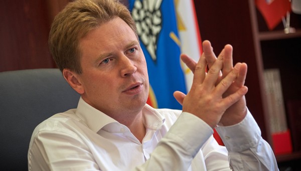 Овсянников пригрозил уголовным преследованием главе госстройнадзора Севастополя