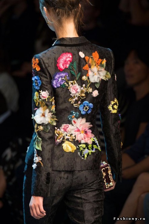 Dolce & Gabbana Весна-Лето 2016 - красота в деталях Dolce & Gabbana Весна-Лето 2016 - красота в деталях