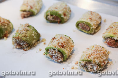 Фотографии рецепта Рулетики из кабачков с куриной котлетой, 11 Рулетики из кабачков с куриной котлетой, Шаг 11