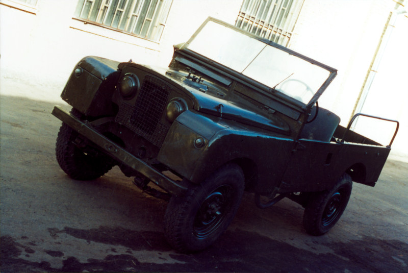 Автомобиль повышенной проходимости Land Rover (1948), Великобритания.jpg