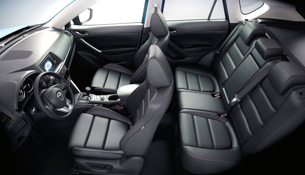 Салон Мазда CX-5 фото