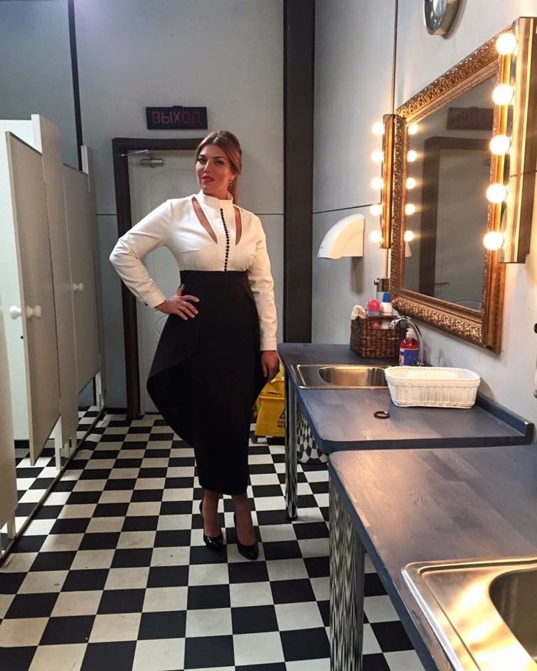 Звезда Comedy Woman Екатерина Скулкина похудела и изменилась до неузнаваемости Звезда Comedy Woman Екатерина Скулкина похудела и изменилась до неузнаваемости