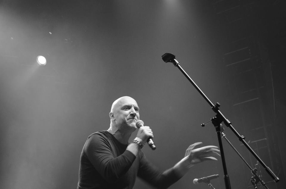 Может ли Вайкуле отметить день рожденья в Луганске?