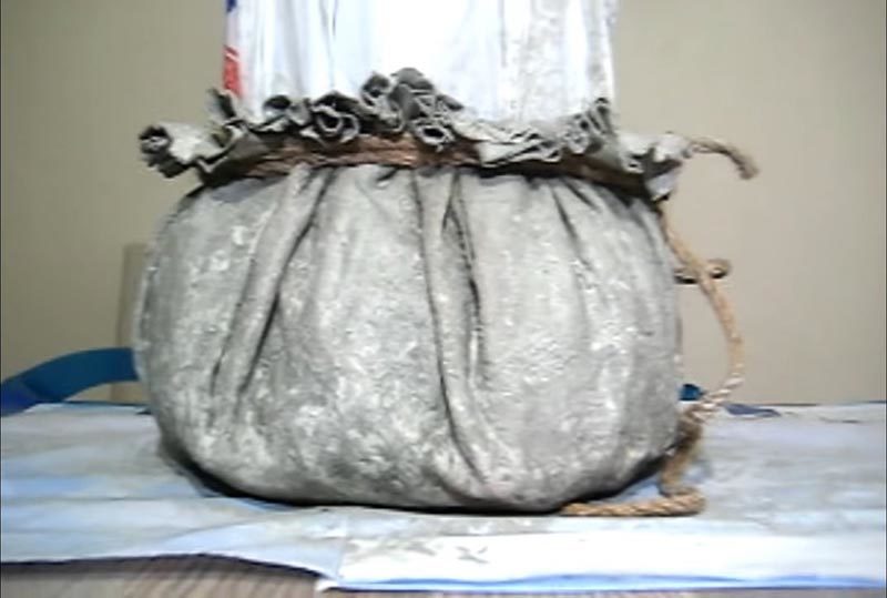 Отличный способ сделать красивое и в тоже время практичное кашпо Отличный способ сделать красивое и в тоже время практичное кашпо