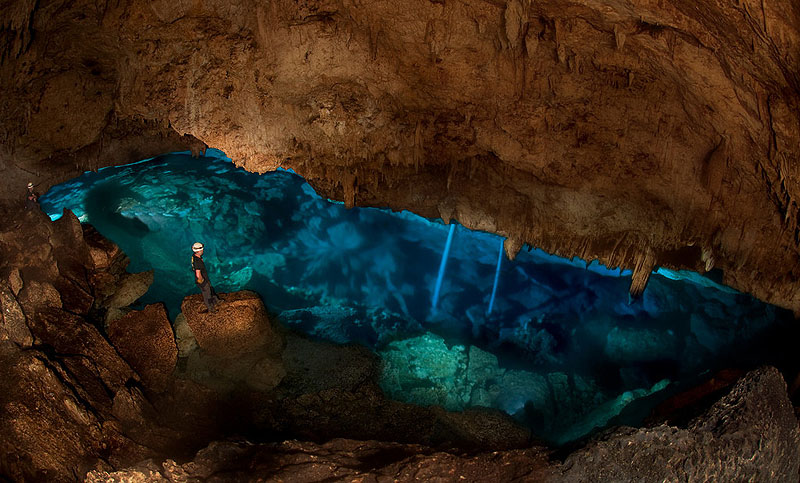 748 Удивительные подводные пещеры