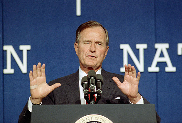 Джордж Буш на саммите НАТО (Лондон, июль 1990 года)
