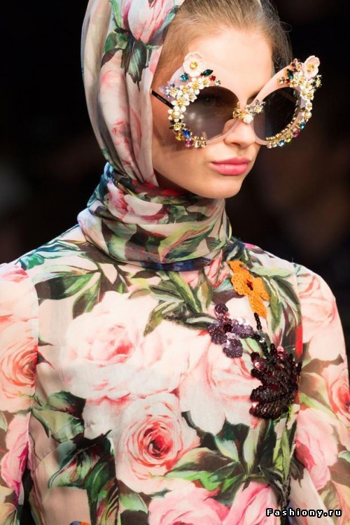 Dolce & Gabbana Весна-Лето 2016 - красота в деталях Dolce & Gabbana Весна-Лето 2016 - красота в деталях
