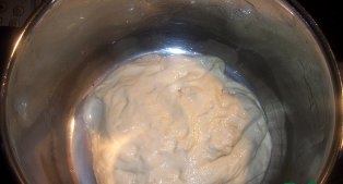 готовим тесто на хачапури