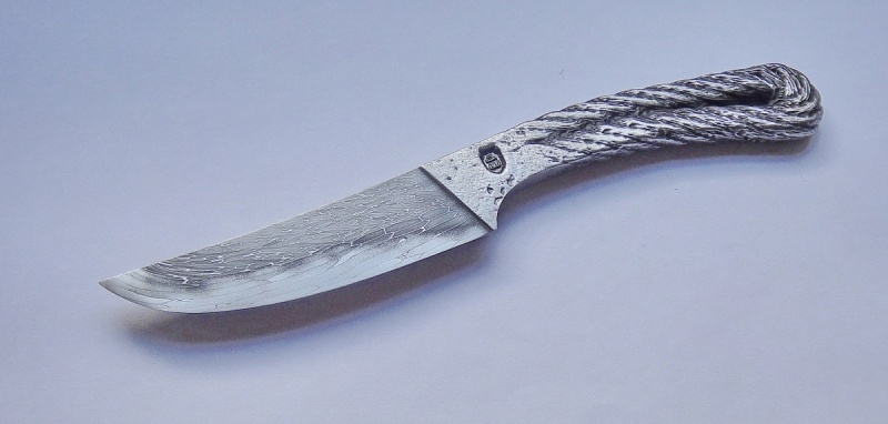 старинный нож для охоты