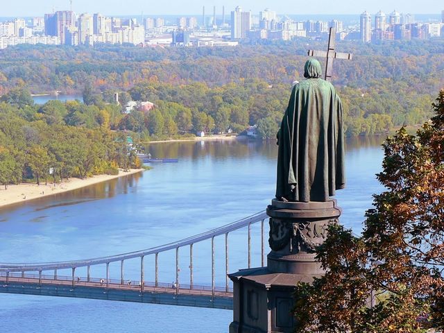 В Киеве появится мост имени Рейгана и проспект Бандеры