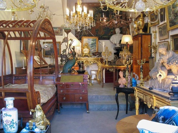 Парижский антикварный рынок Saint-Ouen