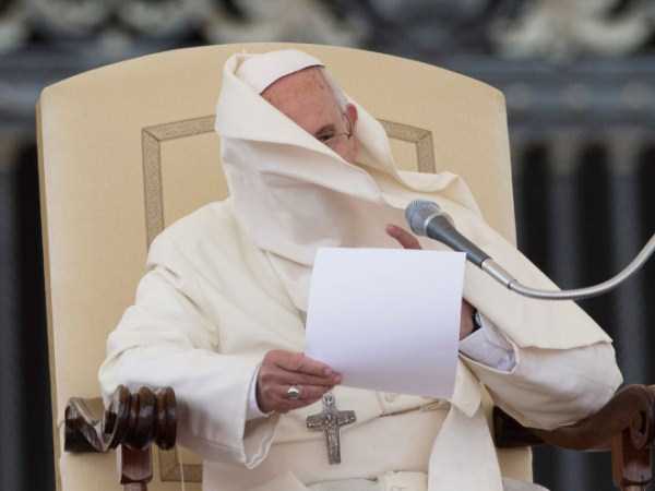 the-pope-and-the-wind (1)