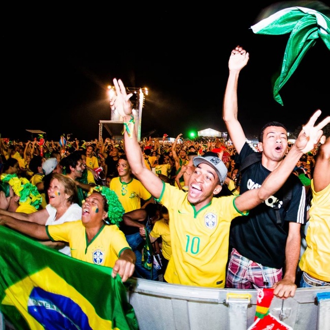 10-reasons-to-visit-brazil-artnaz-com-11
