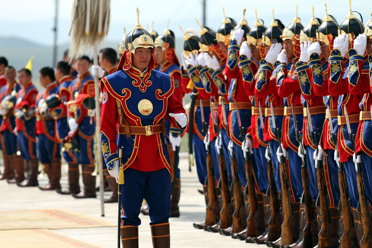Наследники Чингиз-хана: монгольская президентская гвардия (21)