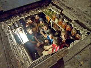 Страна-террорист благодарит вас за поддержку (+18 не смотреть со слабым серцем) Страна-террорист благодарит вас за поддержку (+18 не смотреть со слабым серцем)