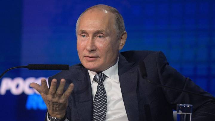Грузия, Болотная, Крым, Донбасс...Путинизм работает как часы Грузия, Болотная, Крым, Донбасс...Путинизм работает как часы
