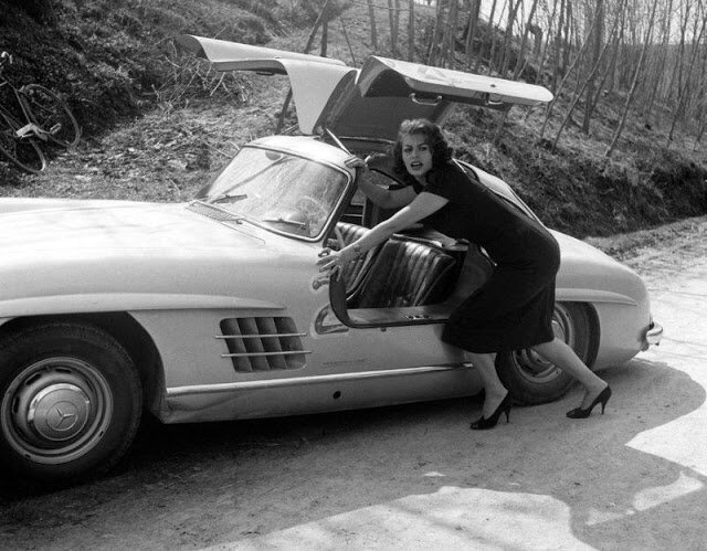 Роскошная Софи Лорен и ее Mercedes-Benz