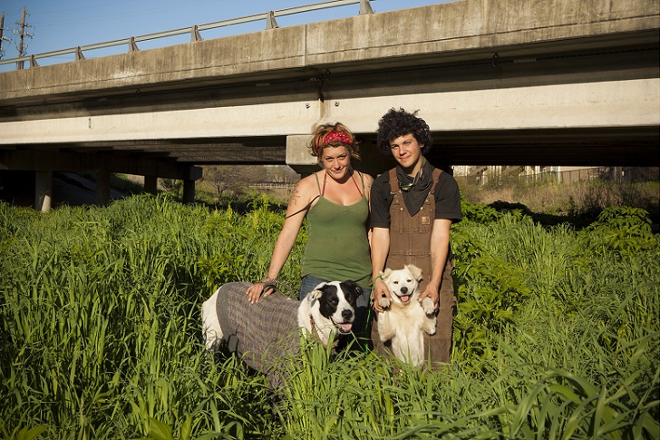 Без дома, но с другом