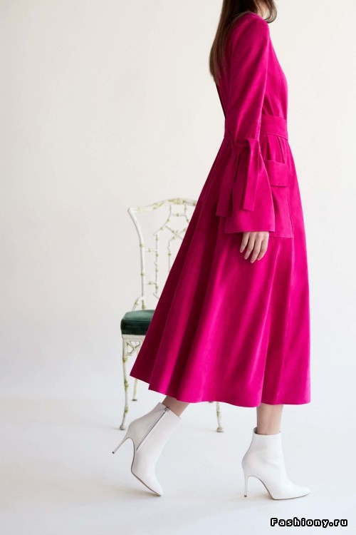 Элегантность и женственность в коллекции Carolina Herrera pre-fall 2018 Элегантность и женственность в коллекции Carolina Herrera pre-fall 2018