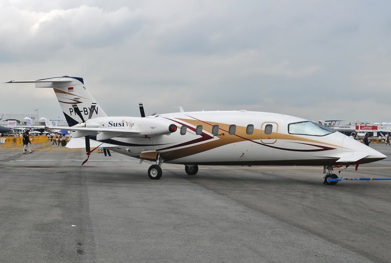 6. Susi Air 6. Susi Air авиакомпания, безопасность, мир