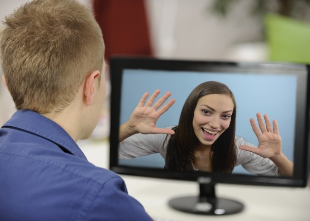 Как сохранить отношения на расстоянии