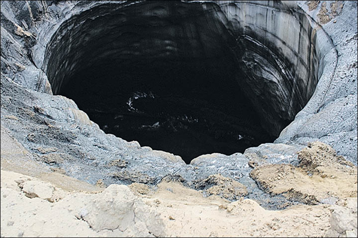 inside_crater_antipayuta