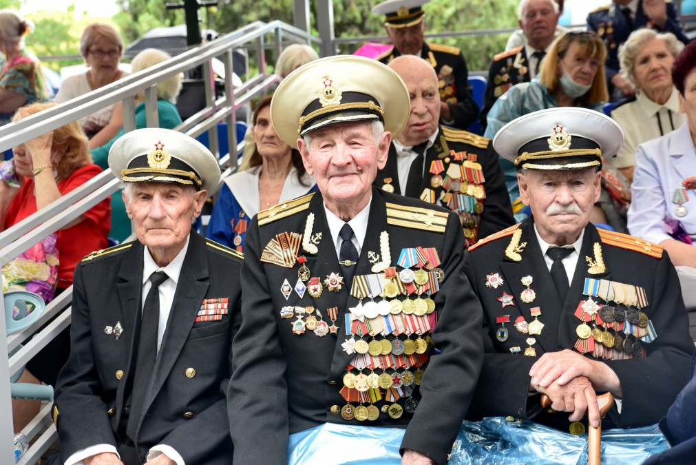 Фоторепортаж: в Севастополе прошел парад в честь 75-летия Победы