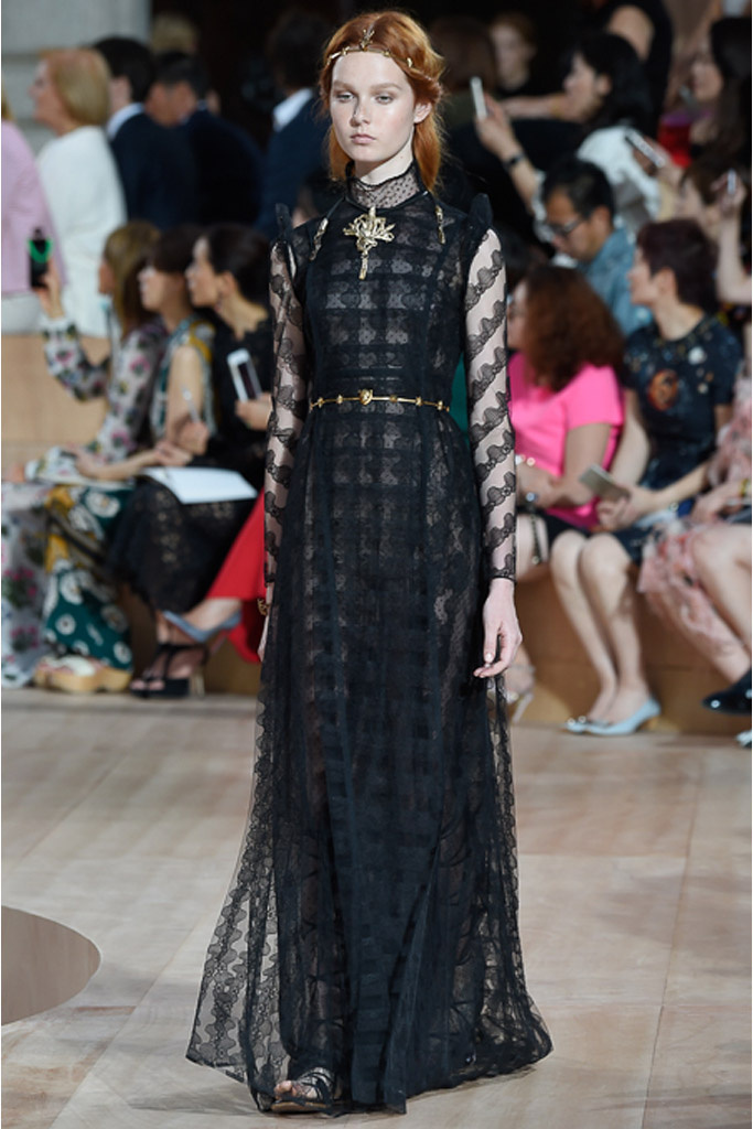 Мистический Рим в коллекции Valentino осень 2015 Couture Мистический Рим в коллекции Valentino осень 2015 Couture